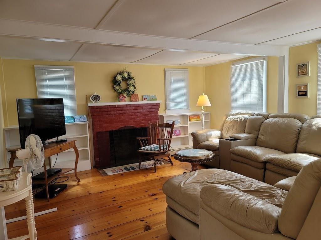 348 Lower County Road Dennis, MA 02639 - Photo 6 of 40