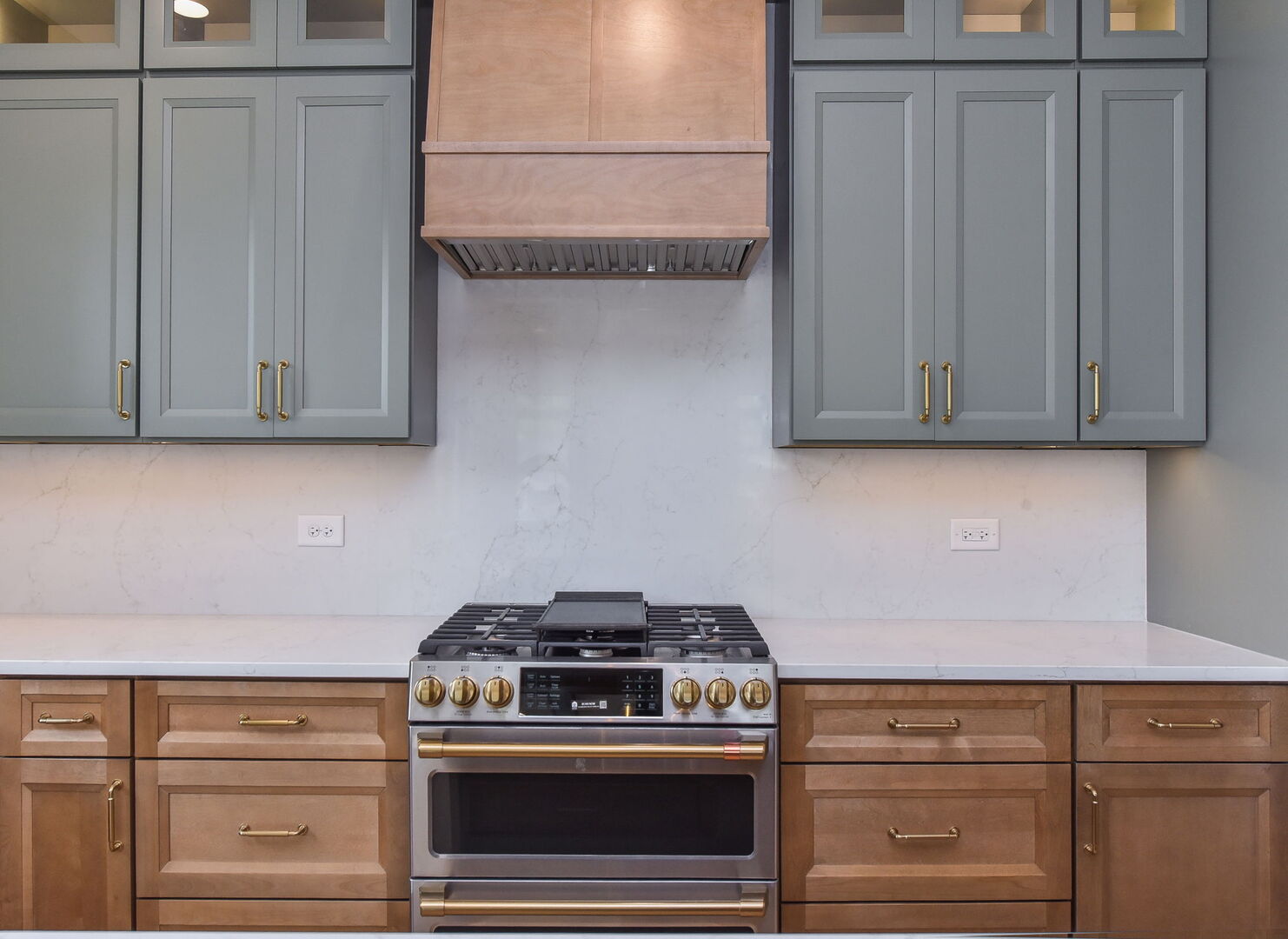 4600 Sterling Road Downers Grove, IL 60515 - Photo 12 of 42 Gallery Image 12