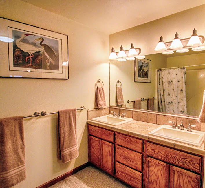 27775 Donkey Mine Road Oak Run, CA 96069 - Photo 23 of 35 Master Double Sinks
