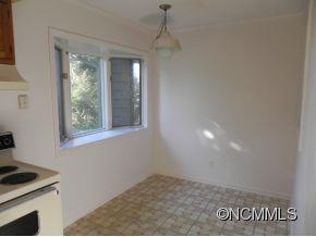 201 Racquet Club Road, Unit 26 Asheville, NC 28803 - Photo 10 of 14 Gallery Image 10