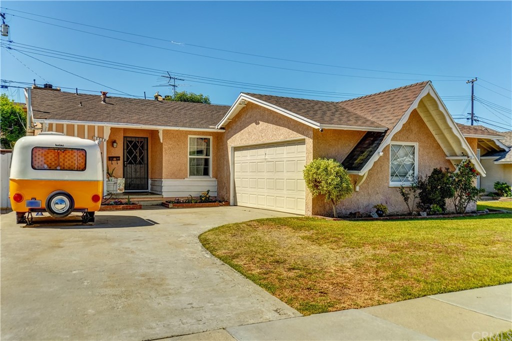 Welcome Home!  12528 212th Street, Lakewood - Situated in the Award Winning ABC School District.
