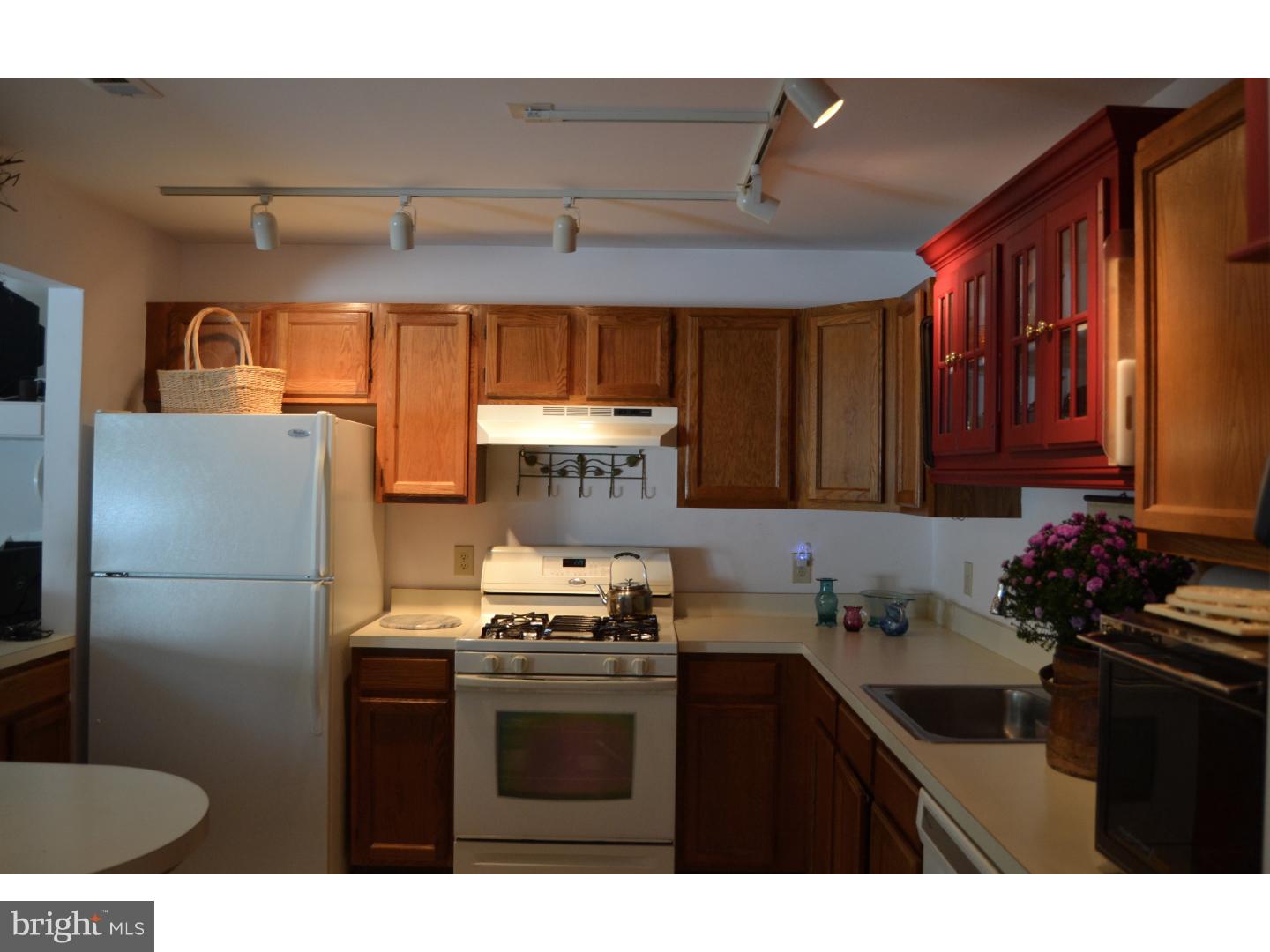1606 Covington Road, Unit 3 Yardley, PA 19067 - Photo 8 of 14 Kitchen
