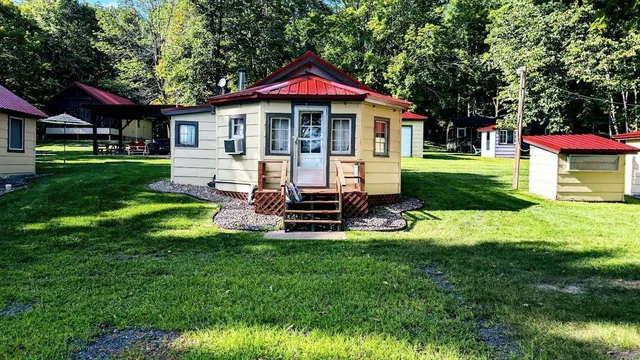 $599,900 | W14418 Plummer Road, Weyerhaeuser, WI 54895