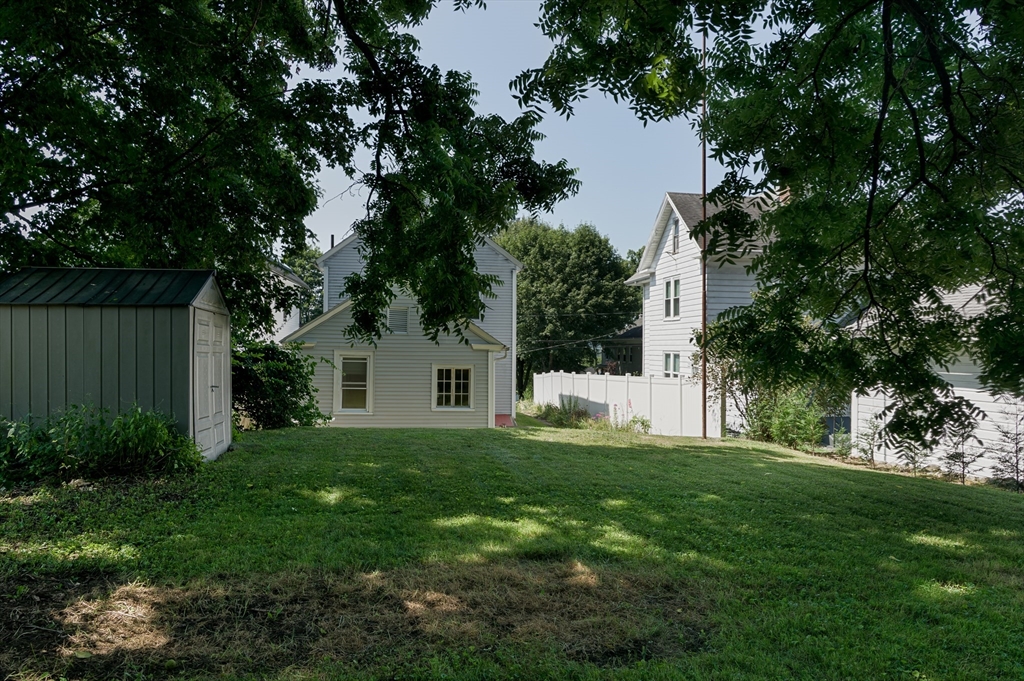 25 Prospect Street Ware, MA 01082 - Photo 4 of 25