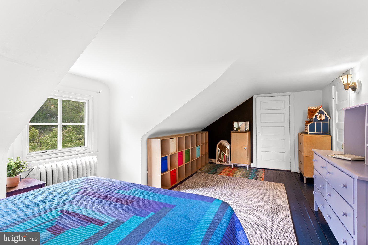 1809 Dixon Road Baltimore, MD 21209 - Photo 48 of 62 Fourth Bedroom (3rd floor)