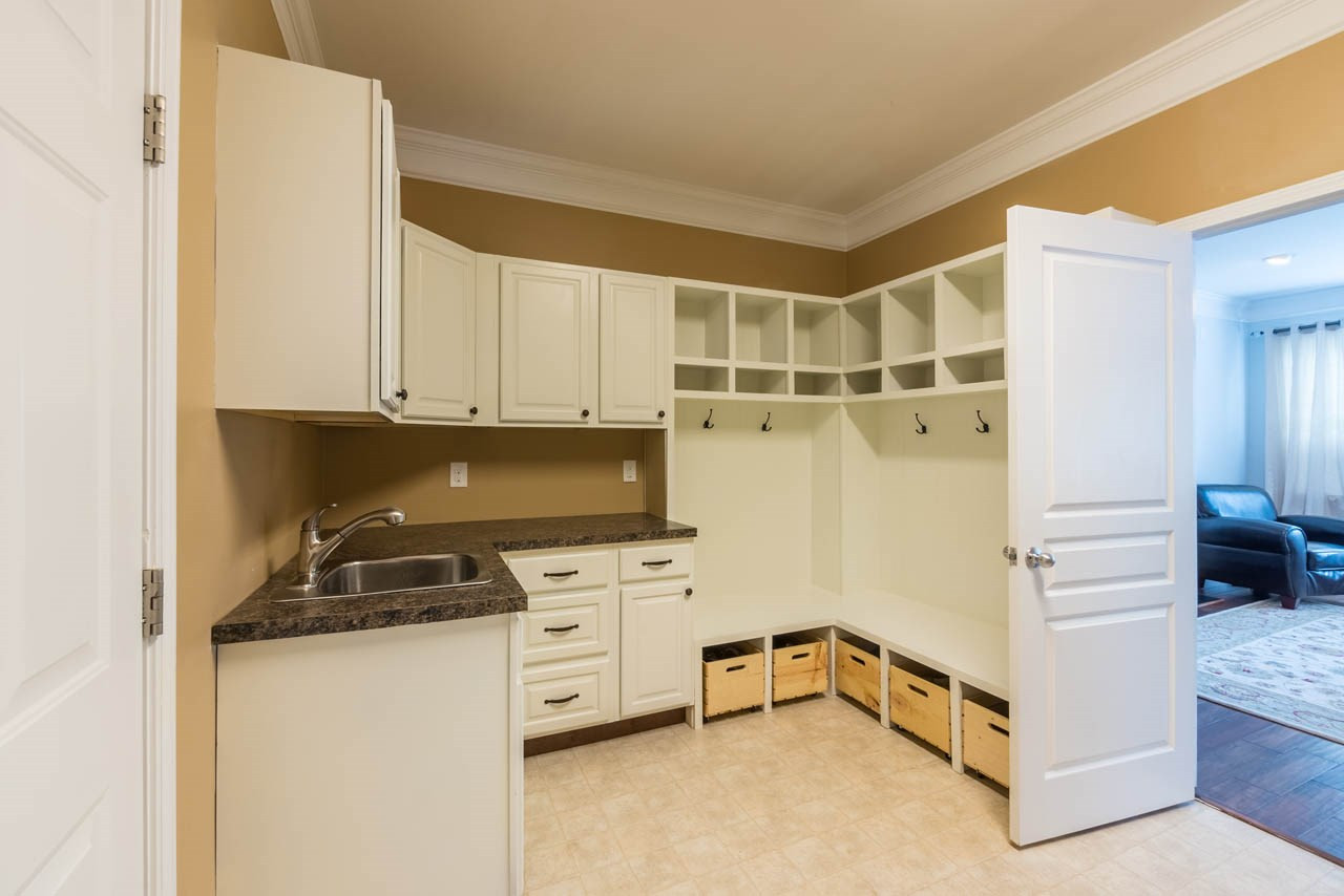 8405 Henderson Road Apex, NC 27539 - Photo 8 of 25 Photo 8