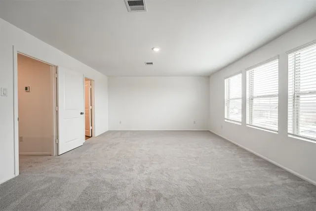 $2,350 | 4138 Zavala Ml Street, Baytown, TX 77521