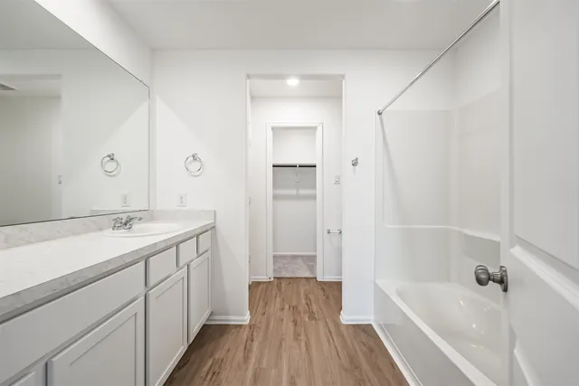 $2,350 | 4138 Zavala Ml Street, Baytown, TX 77521