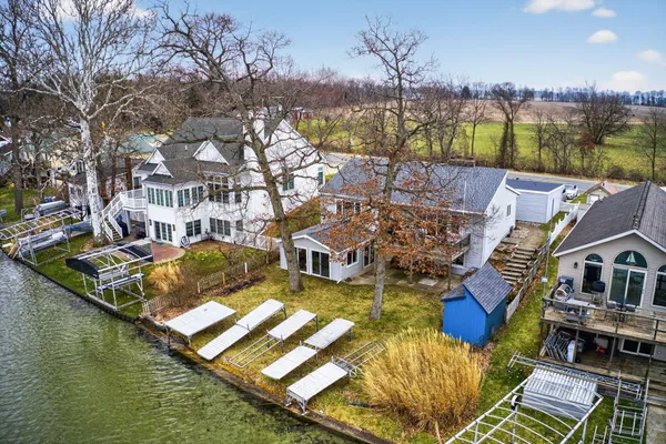 $739,900 | 20008 Highway 60, Three Rivers, MI 49093