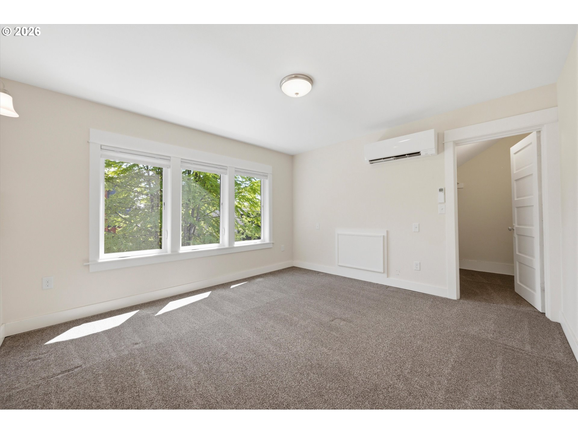 3147 Southeast Tibbetts Street Portland, OR 97202 - Photo 28 of 46