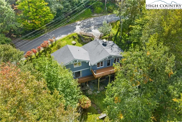 $499,900 | 237 Charter Hills Road, Beech Mountain, NC 28604