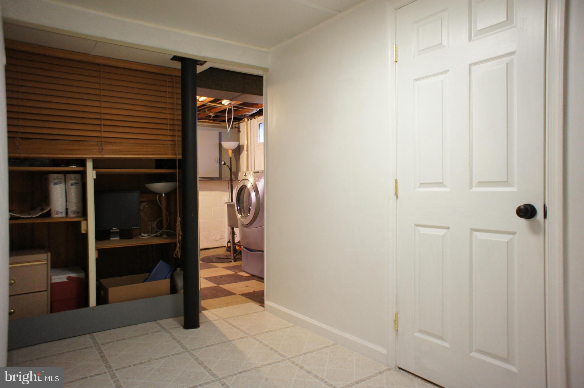 609 Cedar Hill Road Baltimore, MD 21225 - Photo 29 of 30 Interior (General)