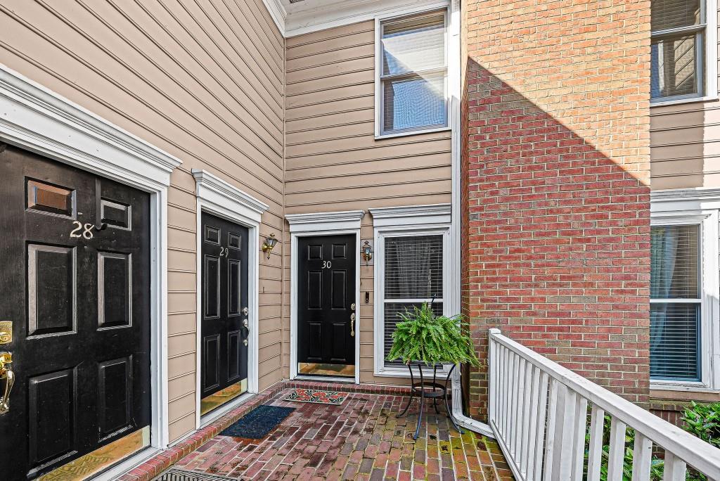 7500 Roswell Road, Unit 30 Sandy Springs, GA 30350 - Photo 2 of 32 Gallery Image 2