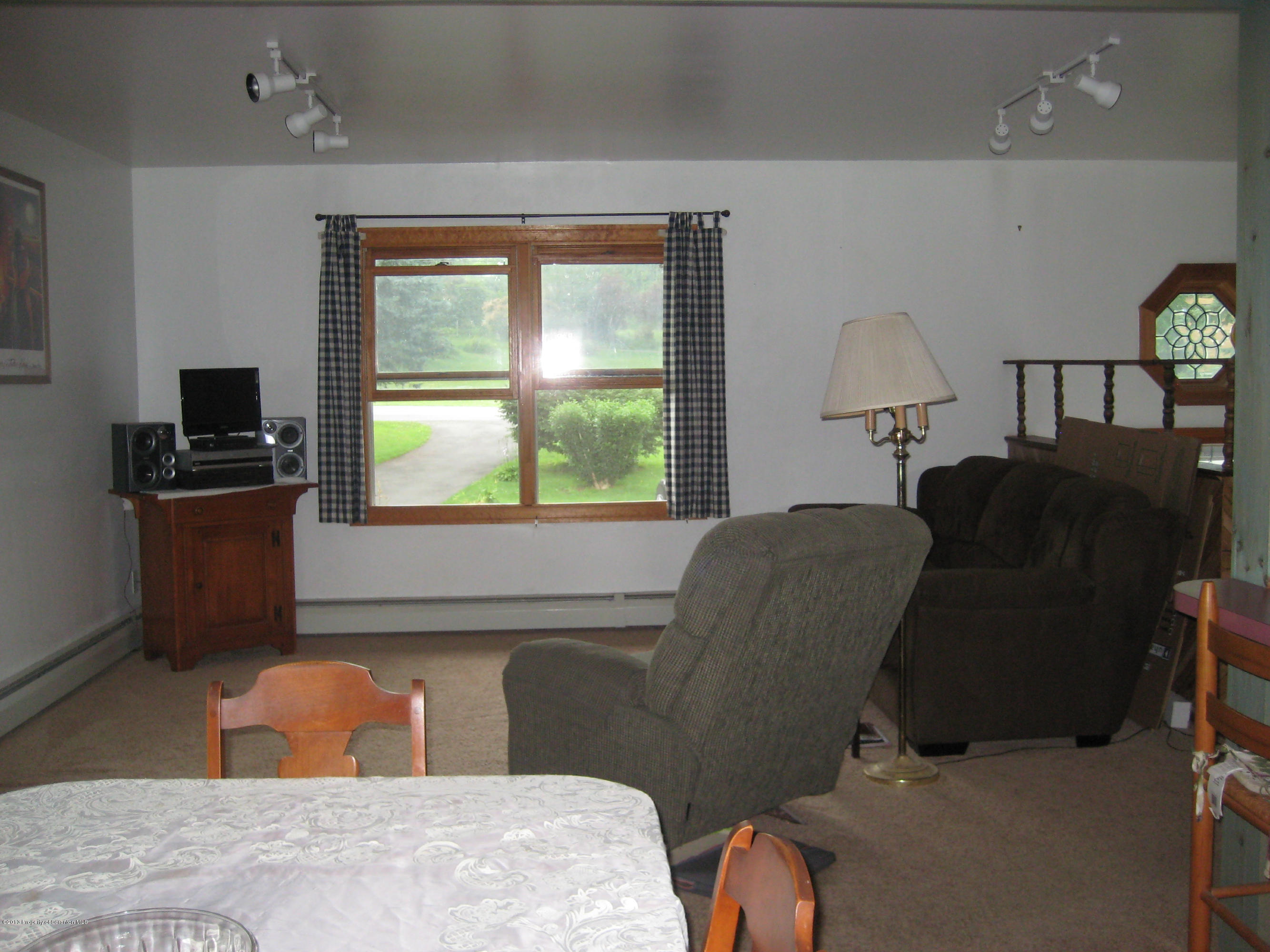 386 Hickory Ridge Road Carbondale, PA 18407 - Photo 8 of 9 Gallery Image 8