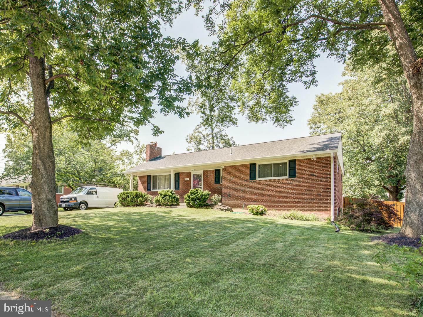 7412 Farnum Street Springfield, VA 22151 - Photo 1 of 45