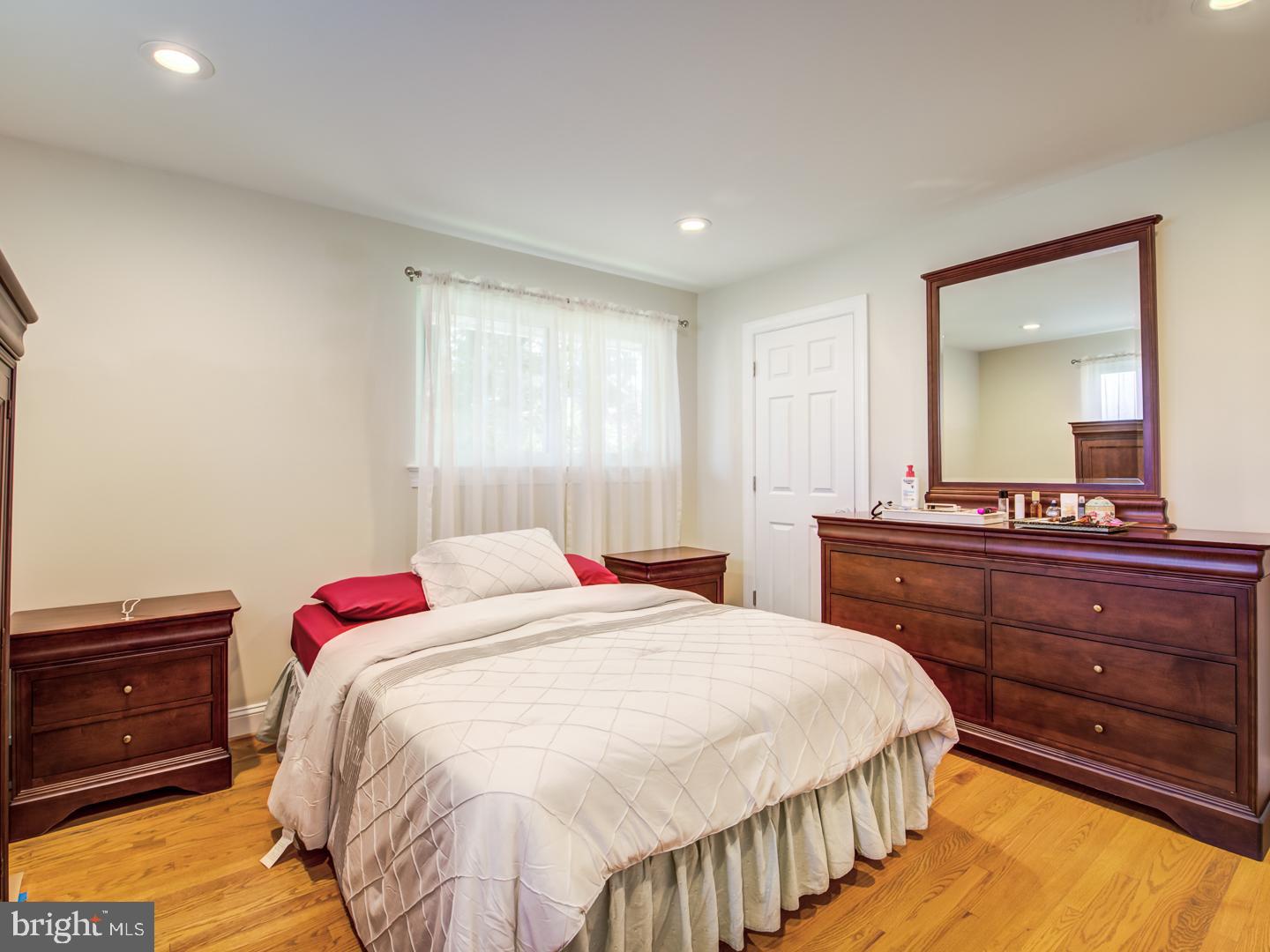 7412 Farnum Street Springfield, VA 22151 - Photo 16 of 45