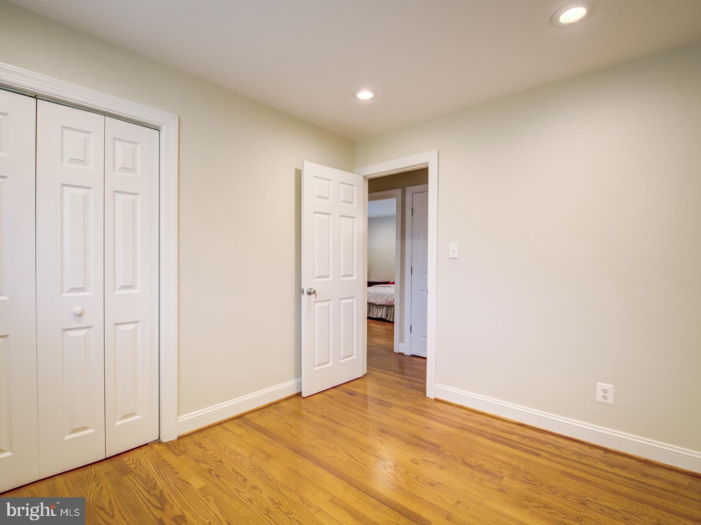7412 Farnum Street Springfield, VA 22151 - Photo 20 of 45