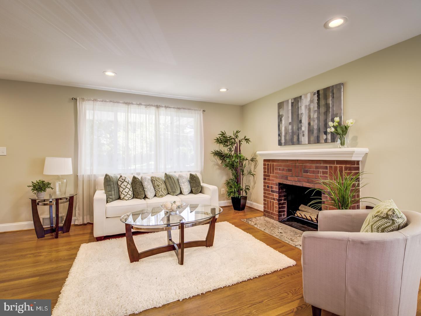 7412 Farnum Street Springfield, VA 22151 - Photo 2 of 45