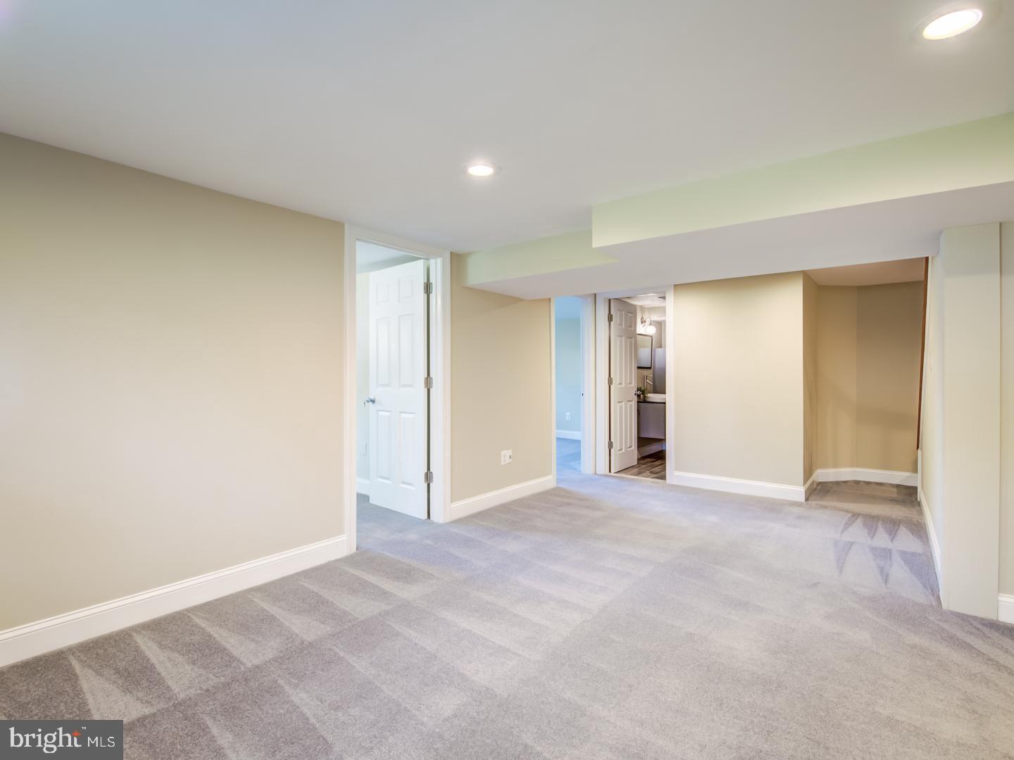 7412 Farnum Street Springfield, VA 22151 - Photo 30 of 45