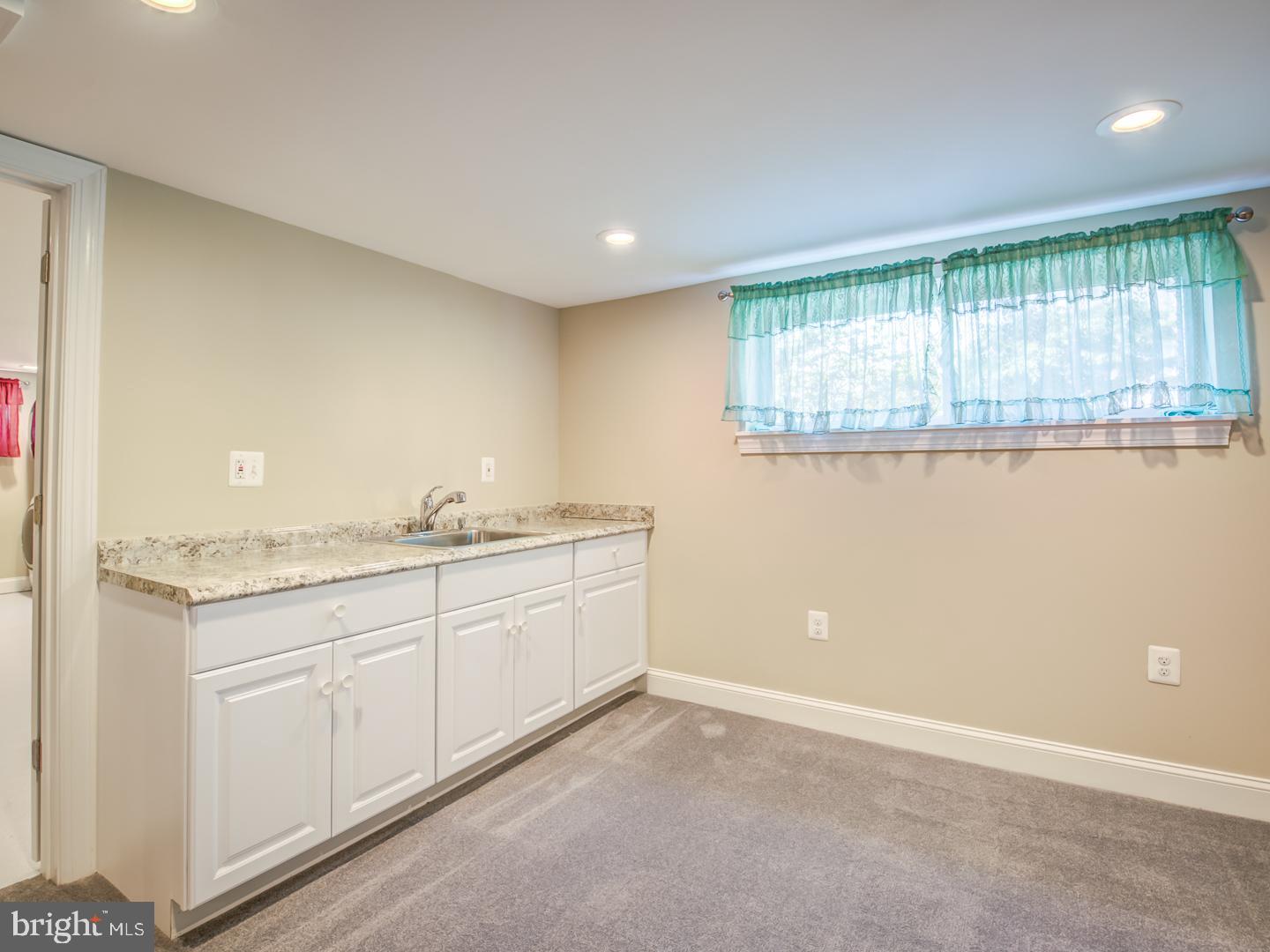 7412 Farnum Street Springfield, VA 22151 - Photo 31 of 45