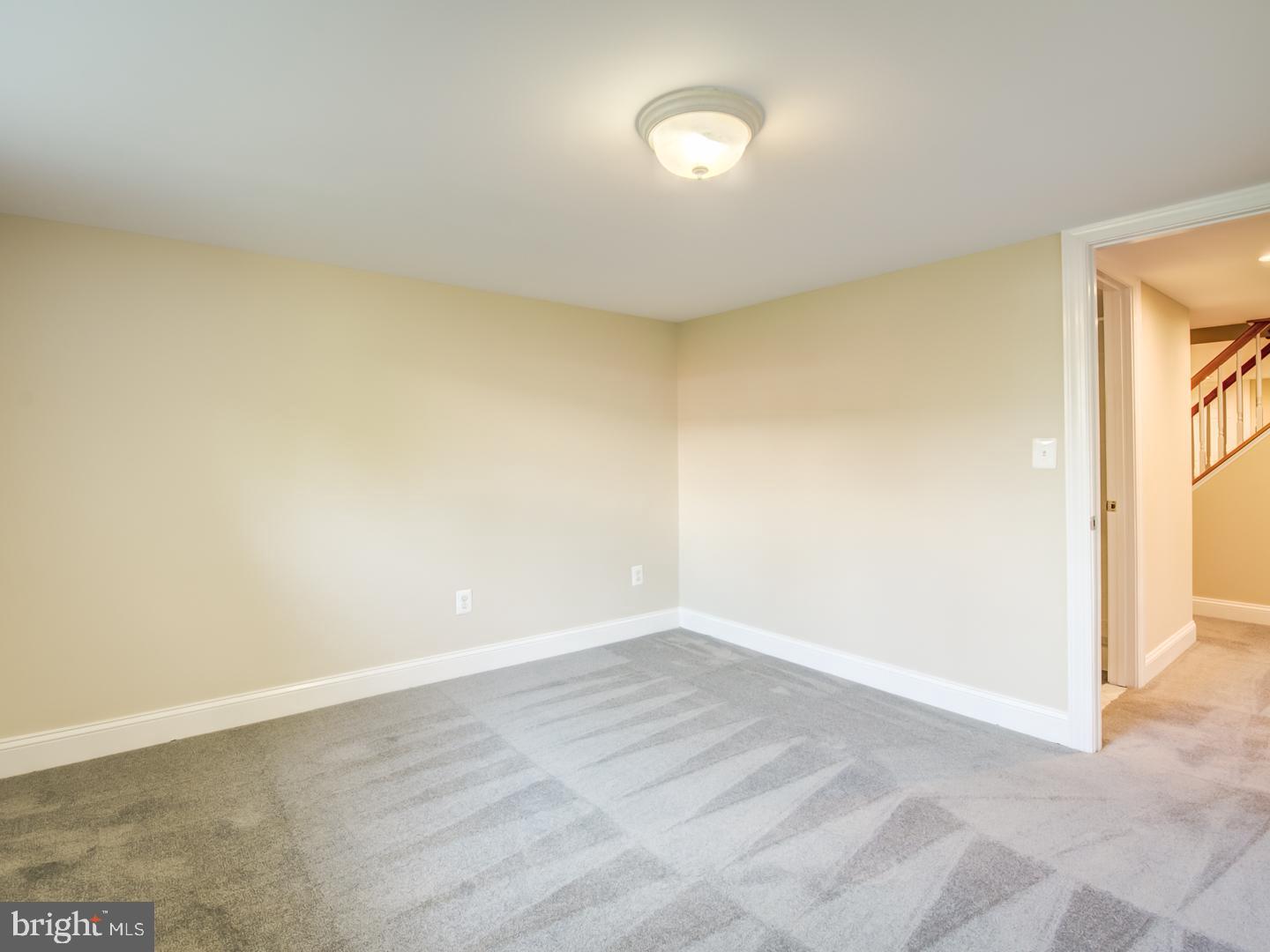 7412 Farnum Street Springfield, VA 22151 - Photo 37 of 45