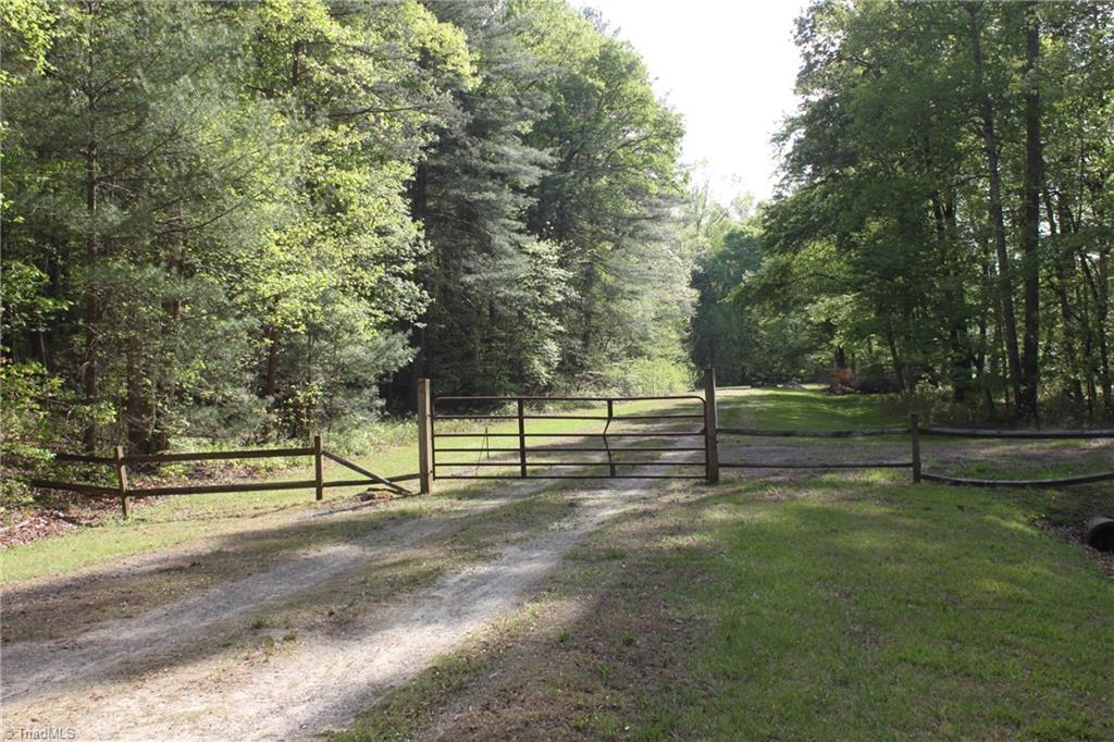 Tbd- Austin Traphill Road Elkin, NC 28621 - Photo 2 of 17