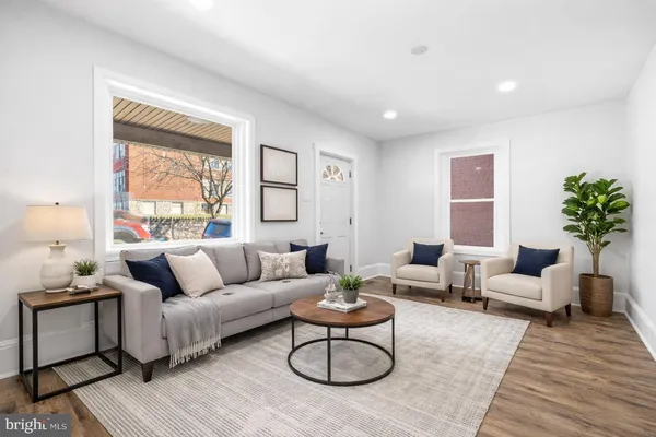 $219,900 | 945 West Washington Street, Hagerstown, MD 21740