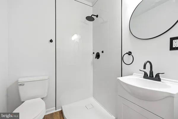 $219,900 | 945 West Washington Street, Hagerstown, MD 21740