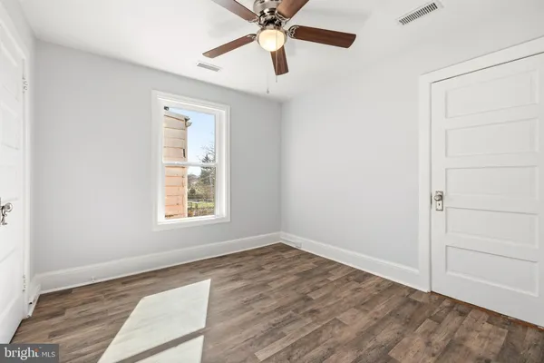 $219,900 | 945 West Washington Street, Hagerstown, MD 21740