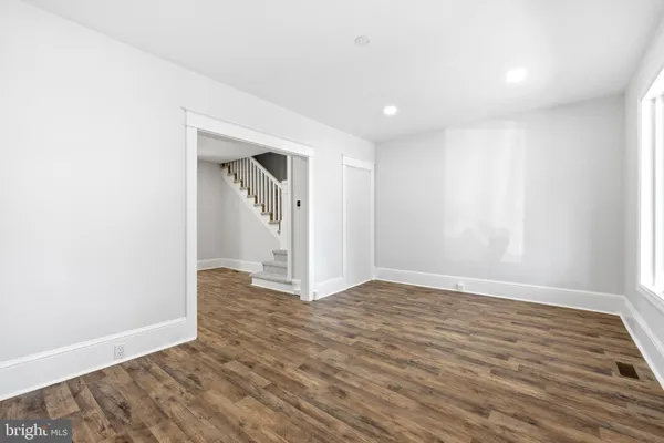 $219,900 | 945 West Washington Street, Hagerstown, MD 21740