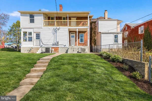 $219,900 | 945 West Washington Street, Hagerstown, MD 21740