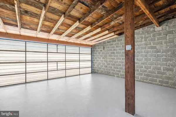 $219,900 | 945 West Washington Street, Hagerstown, MD 21740