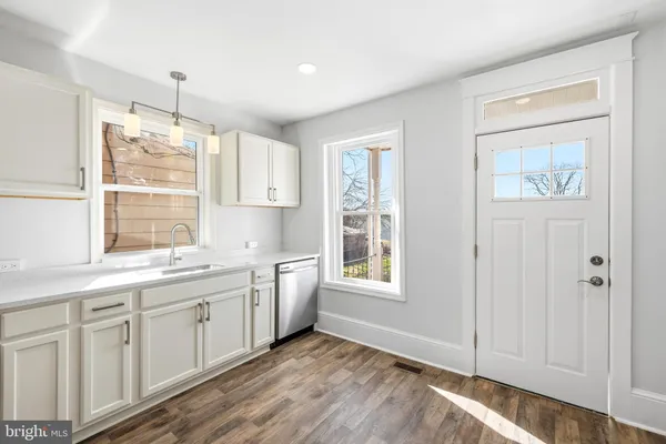 $219,900 | 945 West Washington Street, Hagerstown, MD 21740
