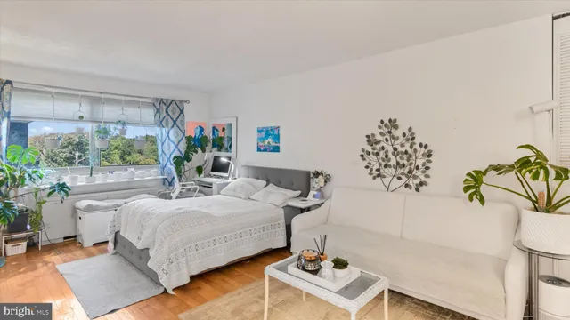 $139,900 | 7333 New Hampshire Avenue, Unit 800, Takoma Park, MD 20912