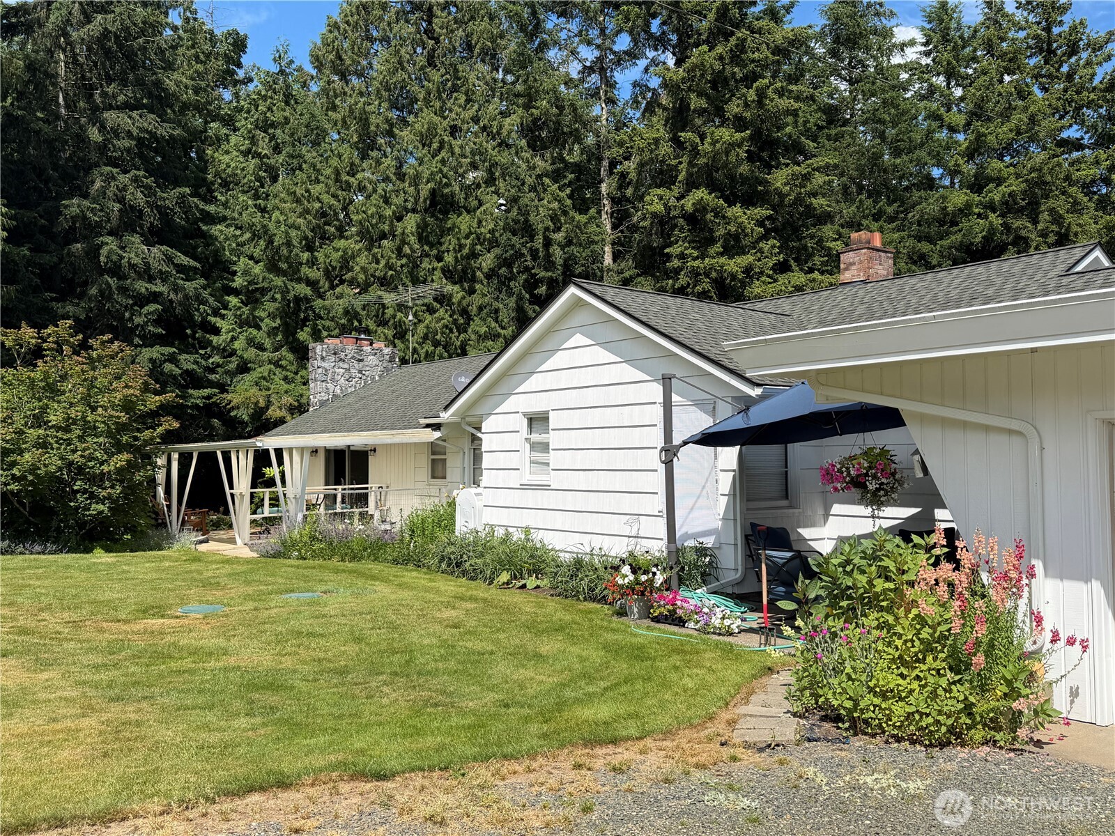 9541 Weidkamp Road Lynden, WA 98264 - Photo 8 of 36
