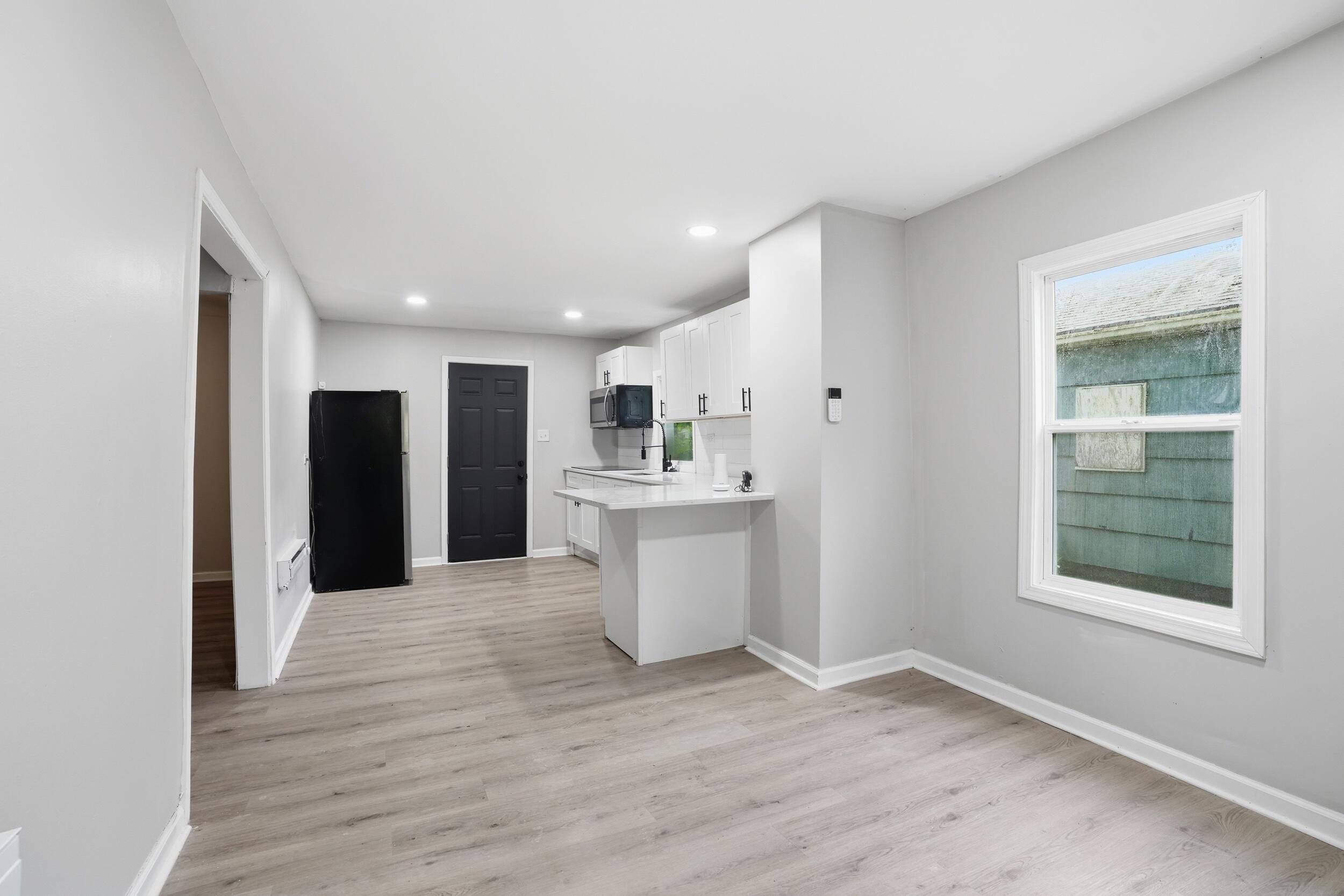 2456 Mount Street Gary, IN 46406 - Photo 6 of 14 2500x1667