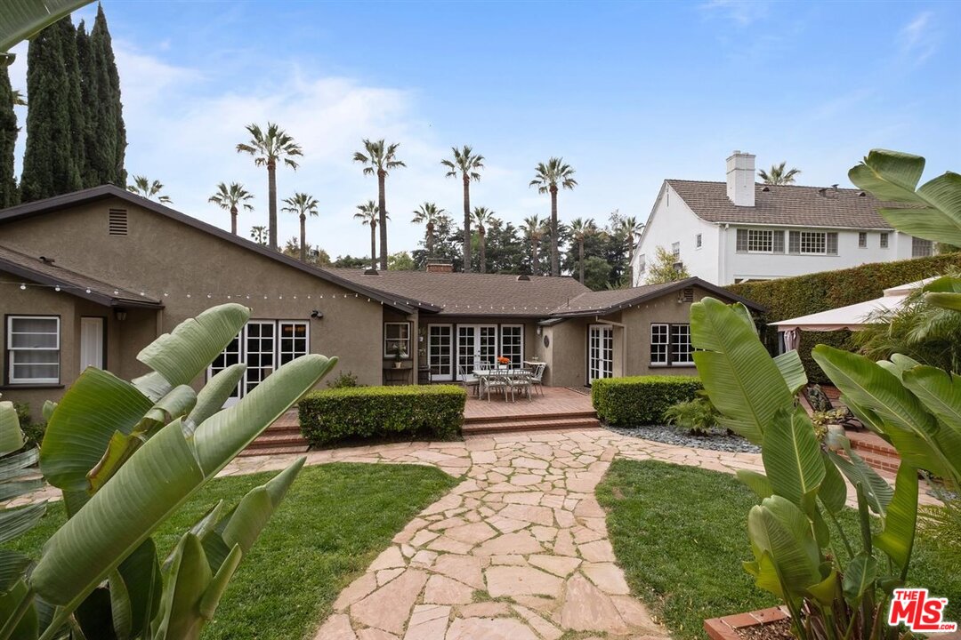 1464 Royal Boulevard Glendale, CA 91207 - Photo 31 of 45