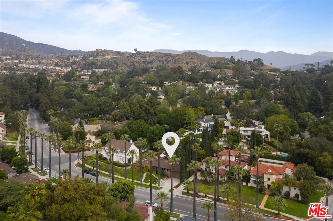 1464 Royal Boulevard Glendale, CA 91207 - Photo 39 of 45