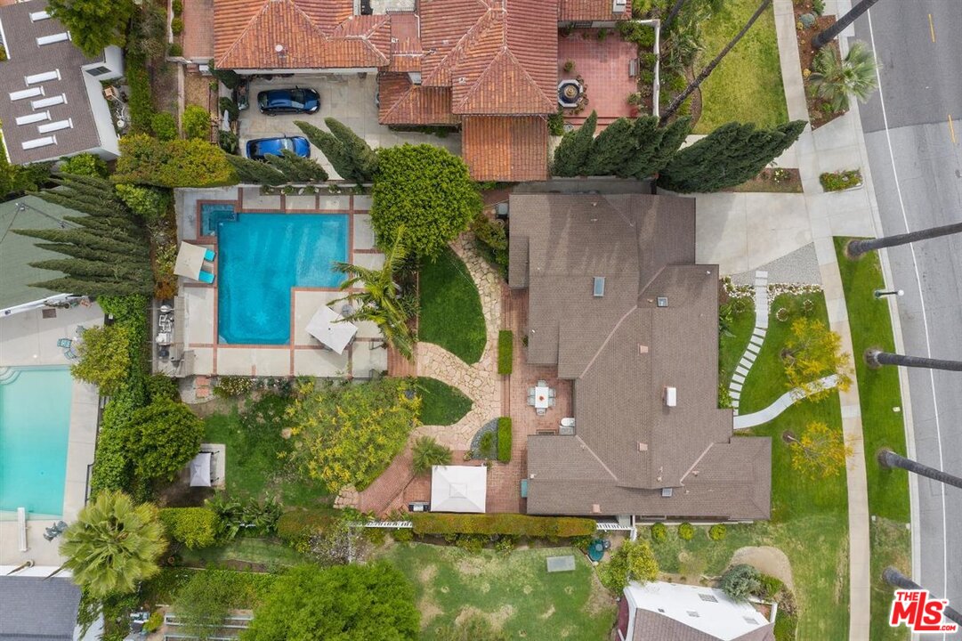 1464 Royal Boulevard Glendale, CA 91207 - Photo 40 of 45