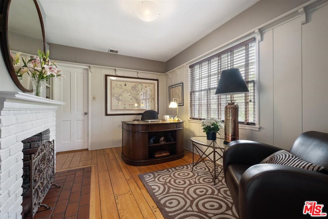 1464 Royal Boulevard Glendale, CA 91207 - Photo 6 of 45