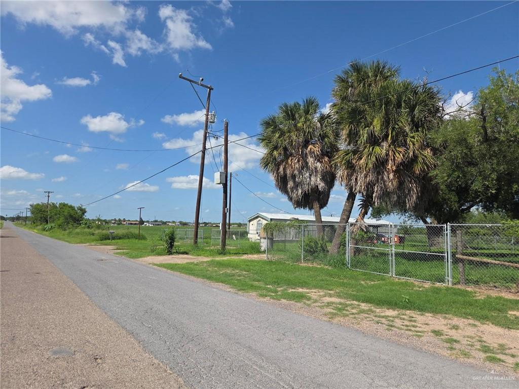 1917 South Victoria Road Donna, TX 78537 - Photo 1 of 3