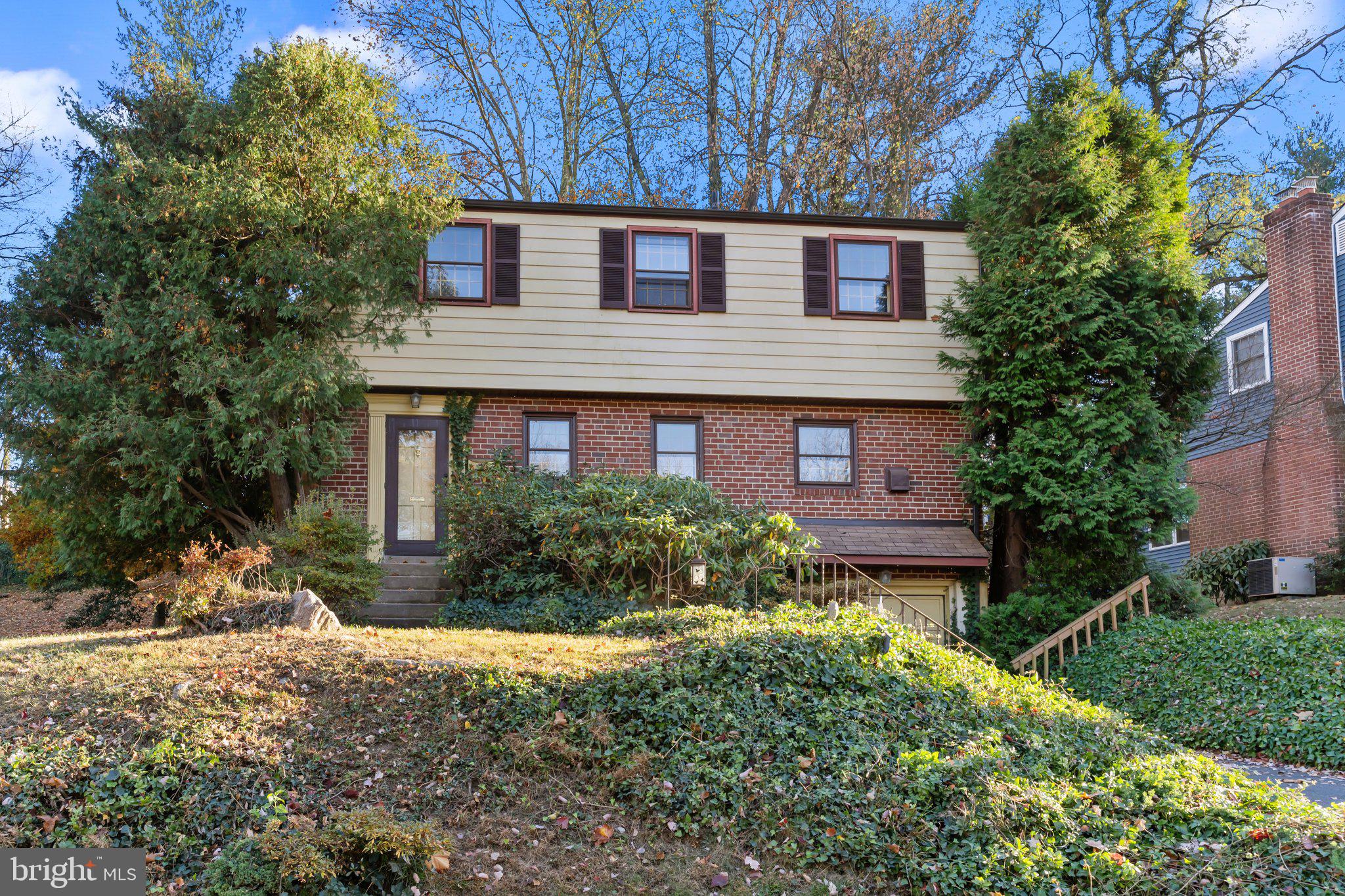 910 East Cathedral Road Philadelphia, PA 19128 - Photo 33 of 33