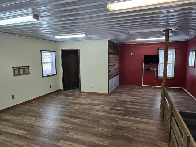 $499,900 | 67632 440th Street, Fairfax, MN 55332