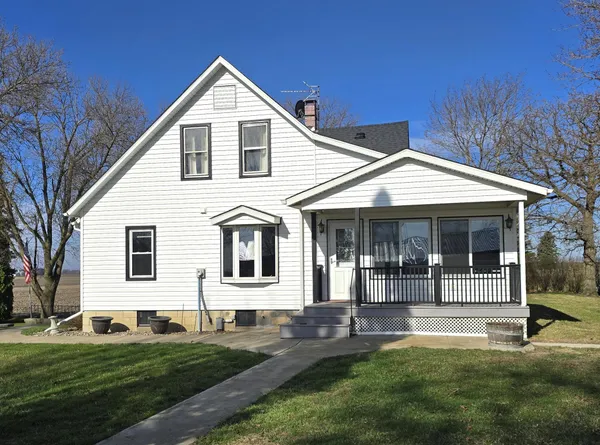 $474,900 | 67632 440th Street, Fairfax, MN 55332