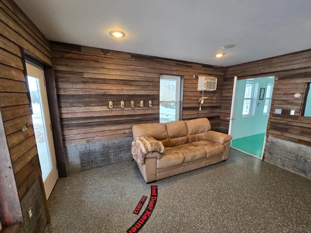 $499,900 | 67632 440th Street, Fairfax, MN 55332