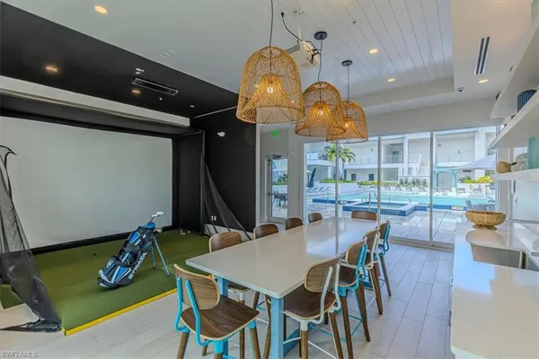 $2,575,000 | 201 8th Street South, Unit 104, Naples, FL 34102