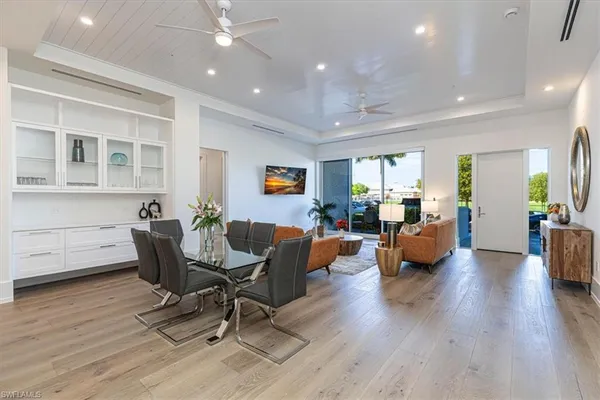 $2,575,000 | 201 8th Street South, Unit 104, Naples, FL 34102