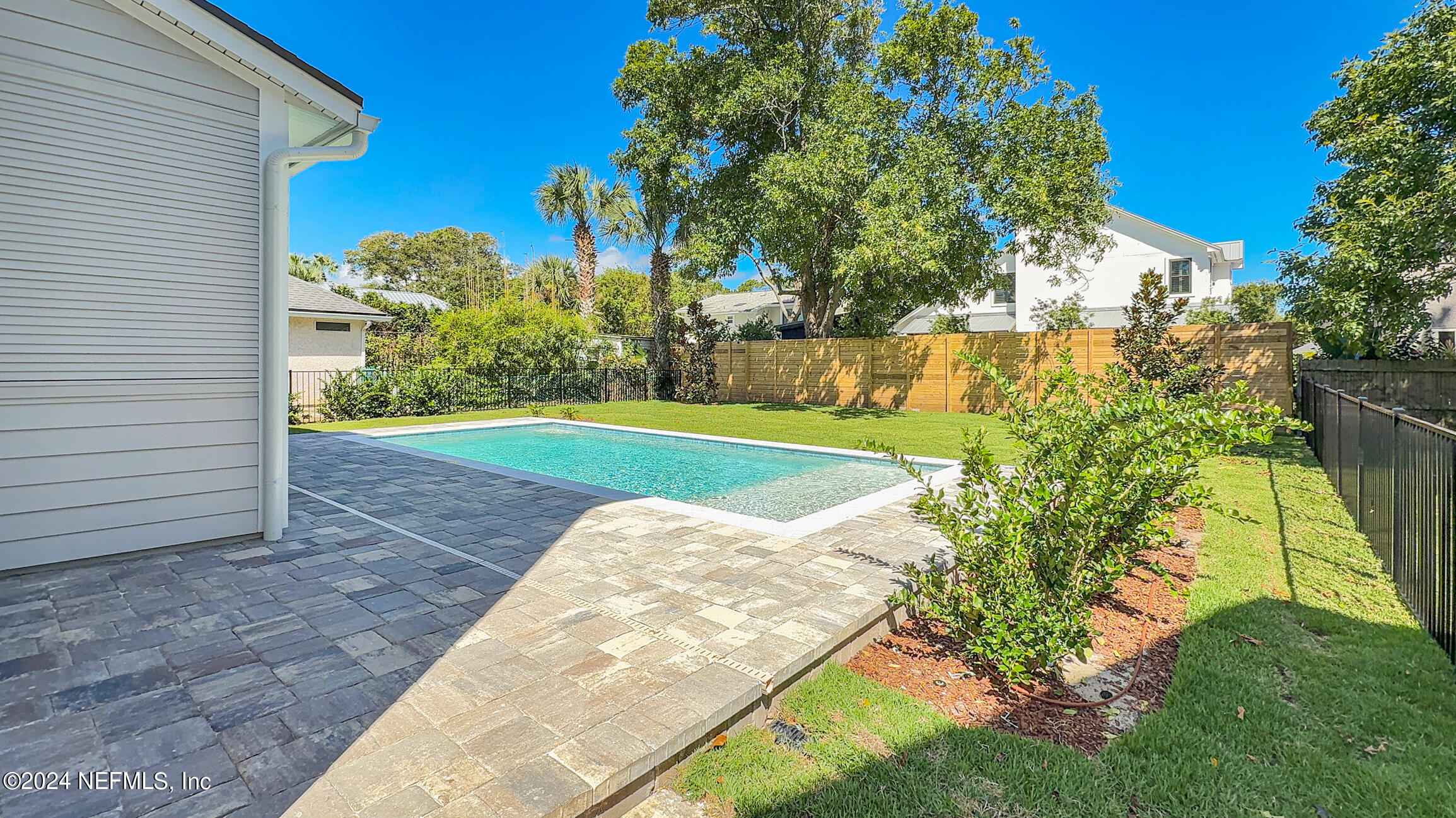 57 Solana Road Ponte Vedra Beach, FL 32082 - Photo 13 of 20 file-b62bc0