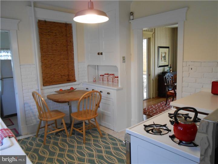 14041 Trevose Road Philadelphia, PA 19116 - Photo 12 of 21 Kitchen