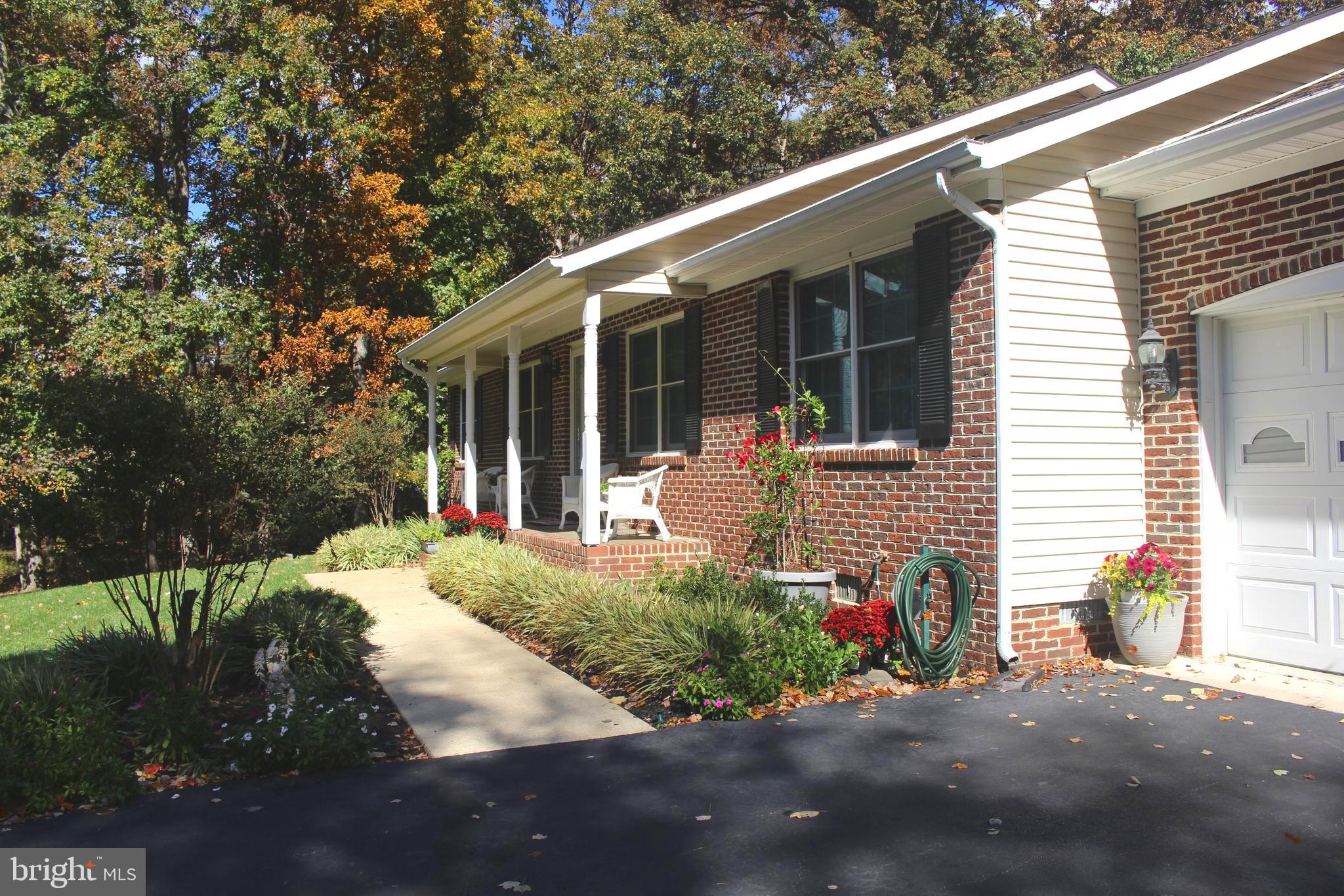 4000 Hanson Road White Plains, MD 20695 - Photo 2 of 16 Front walkway view
